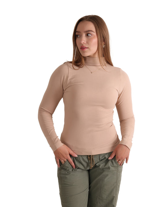 Manga Larga Cuello Alto